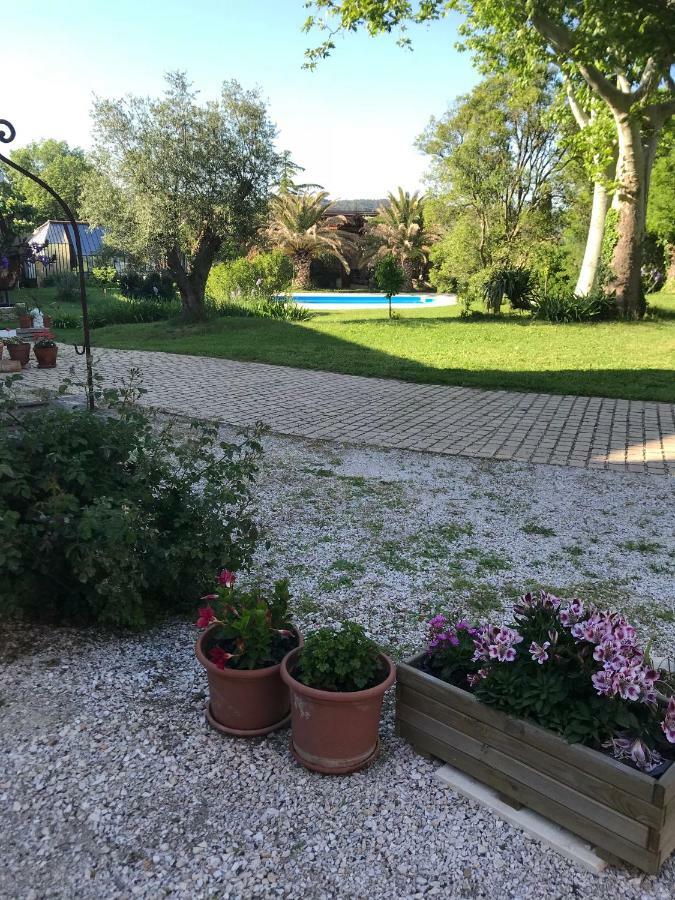 La Maison Quarante Bed & Breakfast Exterior photo