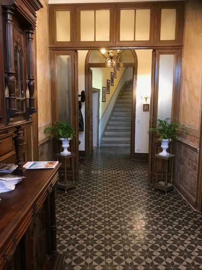 La Maison Quarante Bed & Breakfast Exterior photo